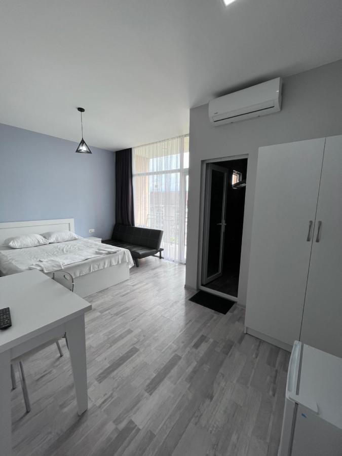 Guest House Madonna Kobuleti Kültér fotó