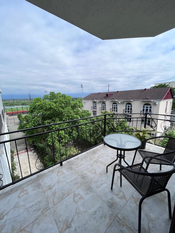 Guest House Madonna Kobuleti Kültér fotó