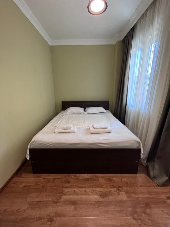 Guest House Madonna Kobuleti Kültér fotó